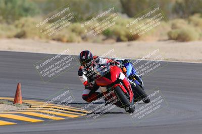 media/Oct-08-2022-SoCal Trackdays (Sat) [[1fc3beec89]]/Turn 10 (945am)/